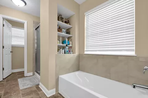8653 Melton Fields Dr, Blacklick, OH 43004 photo 16