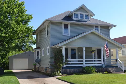 608 E Cassilly St, Springfield, OH 45503