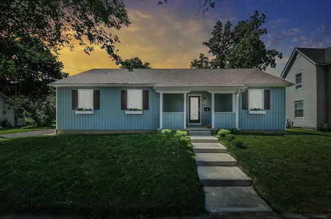 65 E 4th St, London, OH 43140