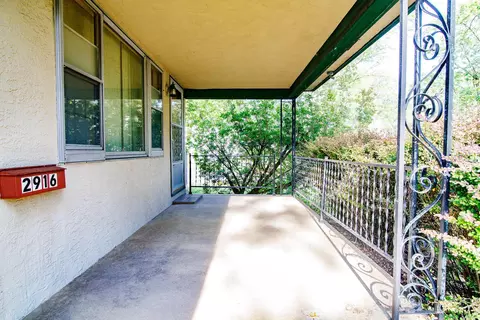 2916 Brownlee Ave, Columbus, OH 43209