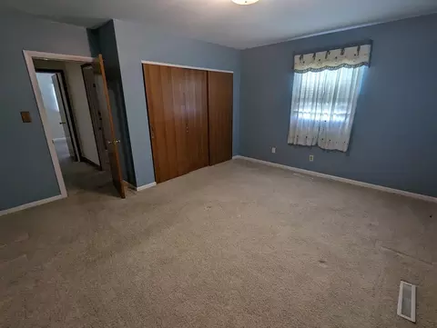1361 Hanover Ct, Circleville, OH 43113 photo 25