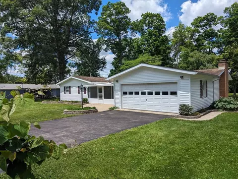 1361 Hanover Ct, Circleville, OH 43113 photo 6