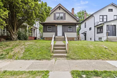 1592 Genessee Ave, Columbus, OH 43211