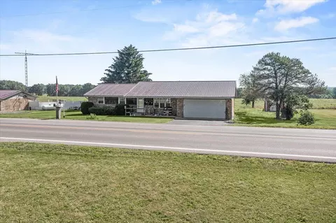 Exterior - 843 S Main St, De Graff, OH 43318 photo 2 of 10
