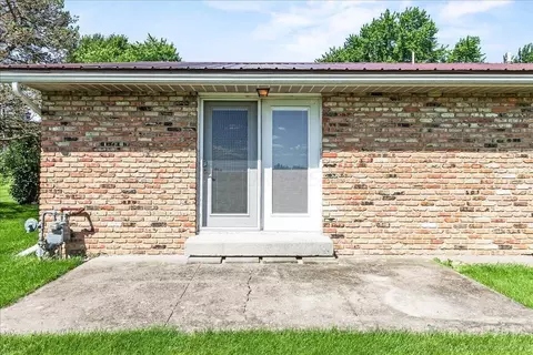 Exterior - 843 S Main St, De Graff, OH 43318 photo 8 of 10