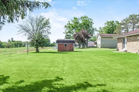 Exterior - 843 S Main St, De Graff, OH 43318 photo 10 of 10