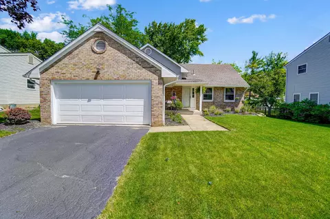 1248 Cross Country Dr, Columbus, OH 43235