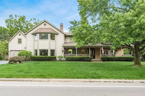 1177 Clubview Blvd N, Columbus, OH 43235