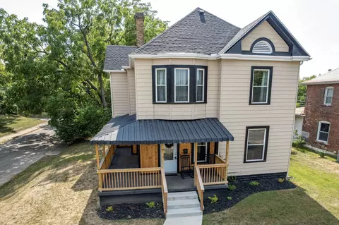 519 S North St, Washington Court House, OH 43160
