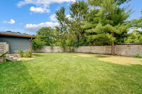 Exterior - 1380 Devonhurst Dr, Columbus, OH 43232 photo 22 of 24