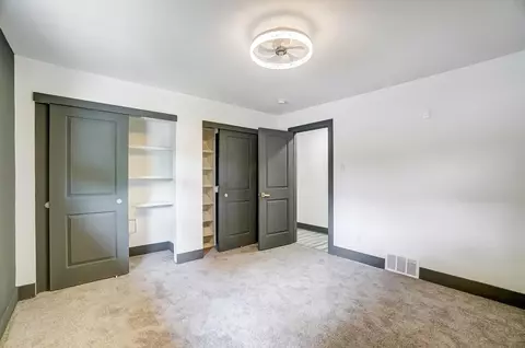 Bedroom - 1380 Devonhurst Dr, Columbus, OH 43232 photo 10 of 17