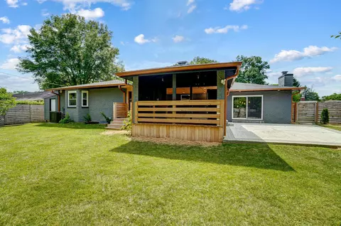 Exterior - 1380 Devonhurst Dr, Columbus, OH 43232 photo 20 of 24