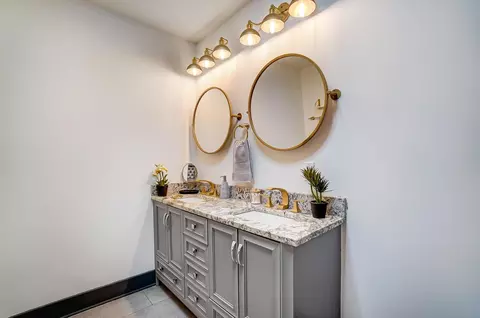Bath - 1380 Devonhurst Dr, Columbus, OH 43232 photo 7 of 16