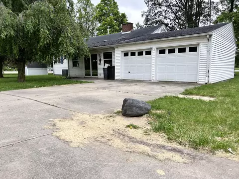 6095 E Dana St, Caledonia, OH 43314