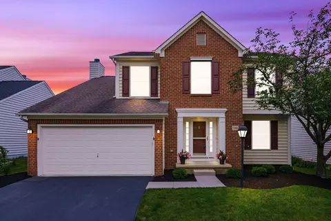 7182 Trillium Dr, Lewis Center, OH 43035