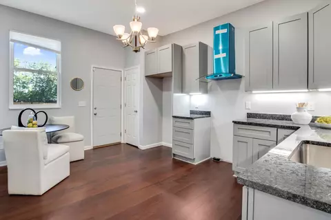 141 E 8th Ave, Columbus, OH 43201 photo 20