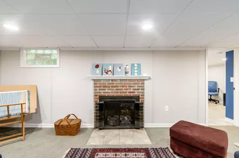 453 Fallis Rd, Columbus, OH 43214 photo 32