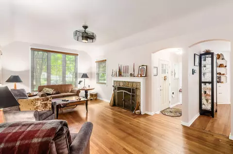 453 Fallis Rd, Columbus, OH 43214 photo 7