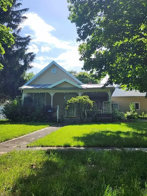 207 S Gormley St, Forest, OH 45843