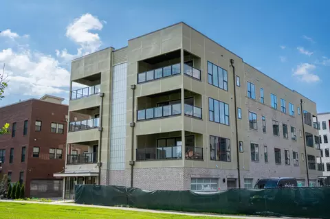 270 Dickenson St #204, Columbus, OH 43215