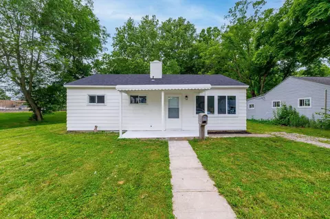 703 Cherokee Dr, Lancaster, OH 43130