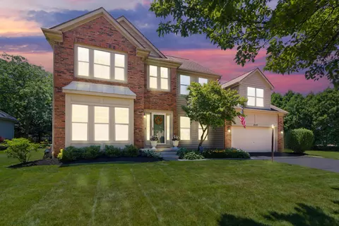4519 Ashview St, Hilliard, OH 43026