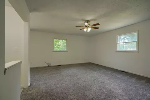 20260 Catherine Blvd, Circleville, OH 43113 photo 11