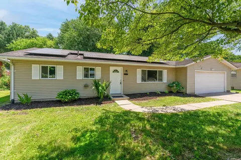 154 N 39th St, Newark, OH 43055