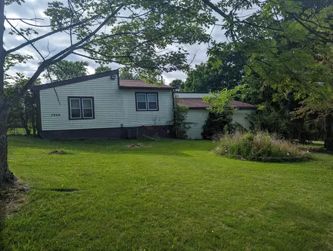 2860 Run A Round Rd, Junction City, OH 43748