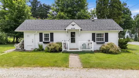 688 Logan Rd, Mansfield, OH 44907