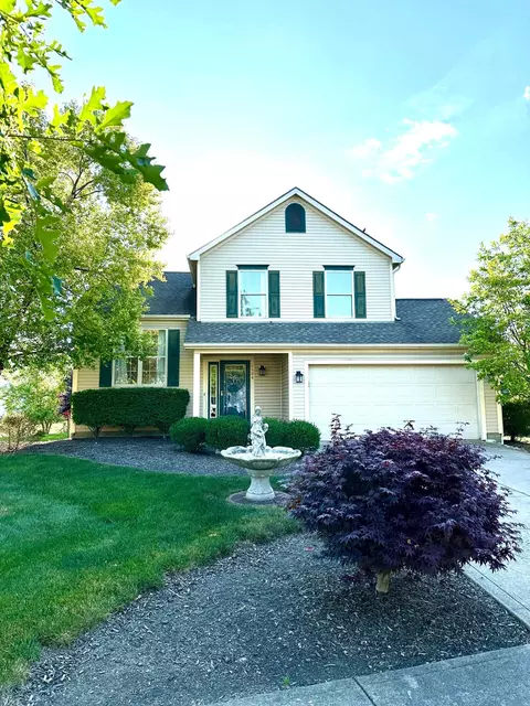 1100 Oxfordshire Dr, Columbus, OH 43228