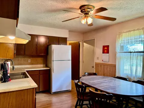 8563 Edgewater Ave, Galloway, OH 43119 photo 4