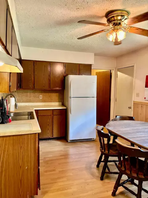 8563 Edgewater Ave, Galloway, OH 43119 photo 6
