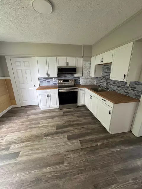 231 E Ohio St, Circleville, OH 43113 photo 24
