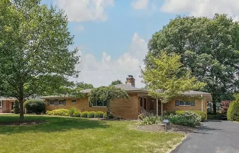966 Greenridge Rd, Columbus, OH 43235