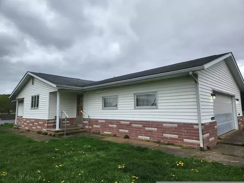 45333 County Road 23, Coshocton, OH 43812
