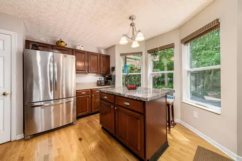 Kitchen - 160 Beech Dr, Delaware, OH 43015 photo 2 of 4