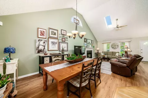Dining - 160 Beech Dr, Delaware, OH 43015 photo 2 of 2