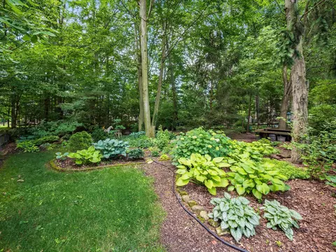 Exterior - 160 Beech Dr, Delaware, OH 43015 photo 11 of 11