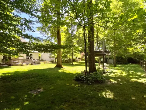 Exterior - 134 Beech Ct, Delaware, OH 43015 photo 12 of 14