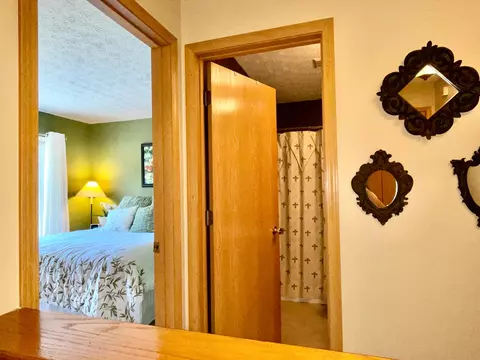 Entry Way - 134 Beech Ct, Delaware, OH 43015 photo 8 of 10