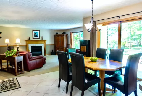 Dining - 134 Beech Ct, Delaware, OH 43015 photo 3 of 4