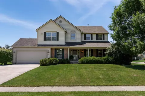 2249 Castlebrook Dr, Powell, OH 43065