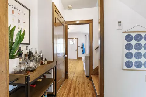 Entry Way - 54 E Longview Ave, Columbus, OH 43202 photo 2 of 5