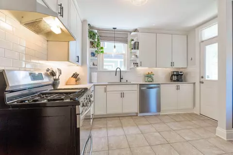 Kitchen - 54 E Longview Ave, Columbus, OH 43202 photo 1 of 5