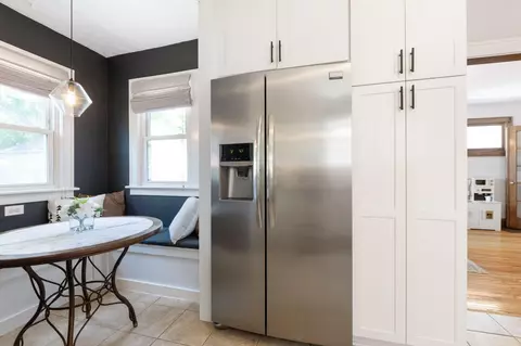 Kitchen - 54 E Longview Ave, Columbus, OH 43202 photo 4 of 5
