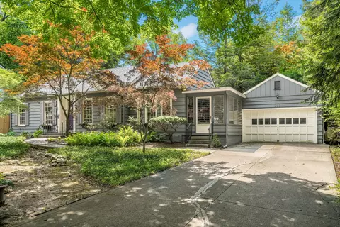 235 Webster Park Ave, Columbus, OH 43214