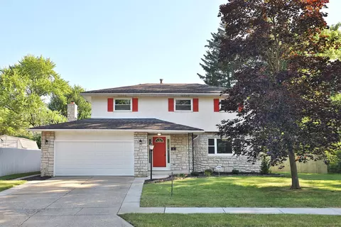 280 Larry Ln, Gahanna, OH 43230