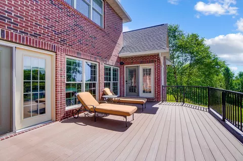 Exterior - 2523 Wildflower Dr, Springfield, OH 45504 photo 16 of 23