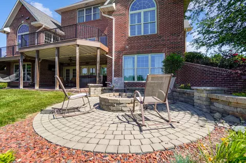 Exterior - 2523 Wildflower Dr, Springfield, OH 45504 photo 12 of 23